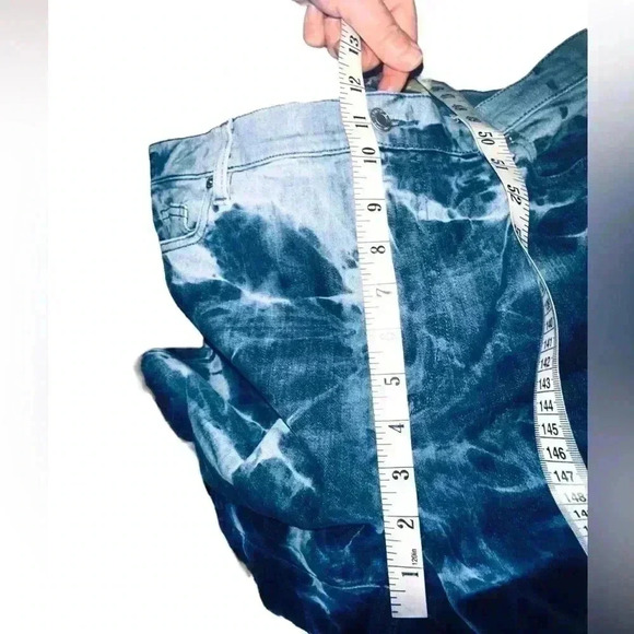 Lands End size 14 tie dye denim jeans . Straight leg high rise. EUC. - Picture 11 of 12